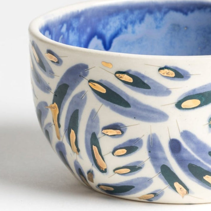 blue and white peacock bowl