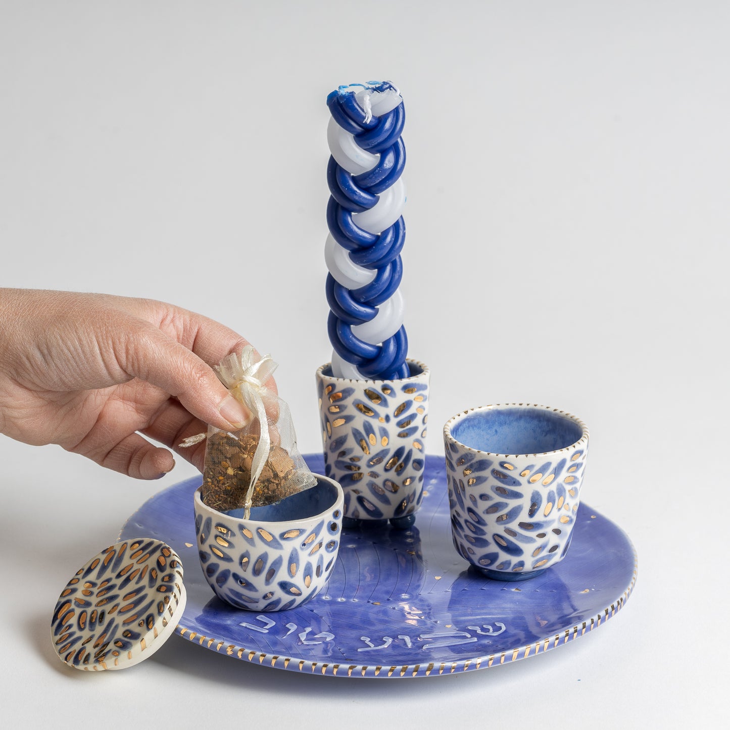 "shavua tov" blue and white breeze Havdalah Set